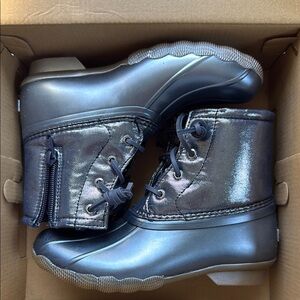 Sperry girls boots- blue metallic